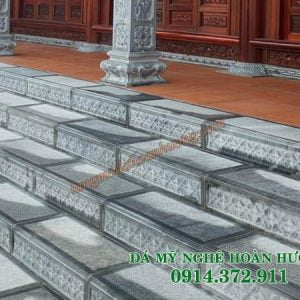 Mẫu bậc tam cấp đá 03