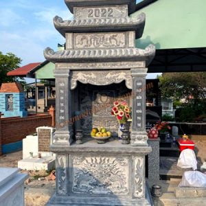 Mẫu lăng thờ đá đơn 3 mái đao mây 17 Mẫu lăng thờ đá đơn 3 mái đao mây 17