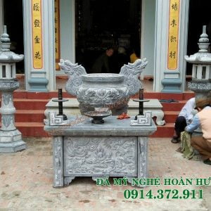 Mẫu bàn lễ đá chạm tứ linh 17 Mẫu bàn lễ đá chạm tứ linh 17