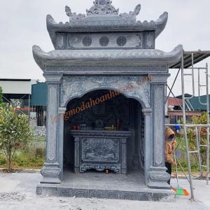Mẫu lầu thờ đá vuông 2 mái